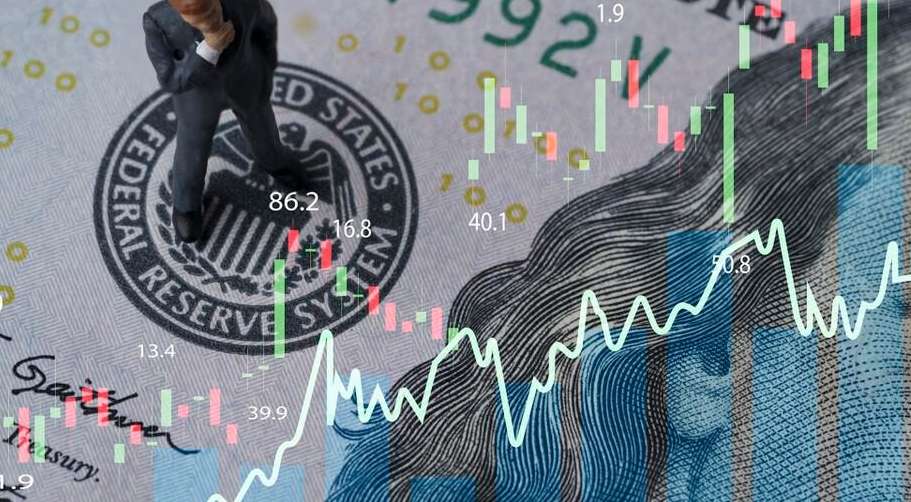 Bond Fund Hot Streak Continues
